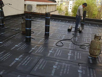 北京丰台防水分析:钢结构屋面漏水之因并分享防水处理经验